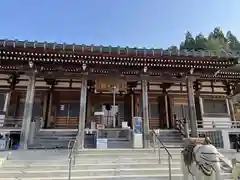 青龍寺(昭和大仏)の本殿