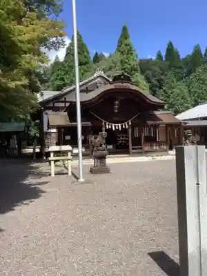 子守神社の本殿・本堂