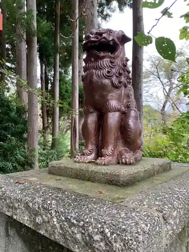 熊野神社の狛犬