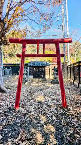 八雲神社 (通五丁目)の末社・摂社