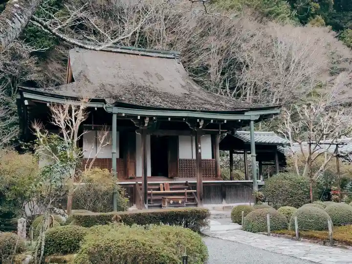 寂光院の{uncategorized: "未分類", other: "その他", undefined: "問題あり", building: "その他建物", grave: "お墓", sacred_gate: "鳥居", guardian: "狛犬", statue: "像", buddha: "仏像", history: "歴史", nature: "自然", garden: "庭園", animal: "動物", pagoda: "塔", temizu: "手水舎", mountain_gate: "山門・神門", sanctuary: "本殿・本堂", subordinate: "末社・摂社", art: "芸術", scenery: "景色", jizo: "地蔵", ema: "絵馬", goshuin: "御朱印", omikuji: "おみくじ", items: "授与品その他", amulet: "お守り", goshuincho: "御朱印帳", eats: "食事", festival: "お祭り", votive_dance: "神楽", shichigosan: "七五三参", wedding: "結婚式", experience: "体験その他", initially: "初詣", around: "周辺", anti_infection: "感染症対策"}
