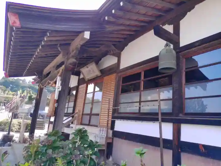 伊勢原 法泉寺の本殿・本堂