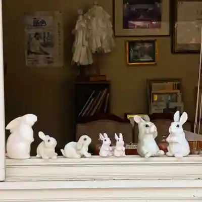 彌彦神社　(伊夜日子神社)の像