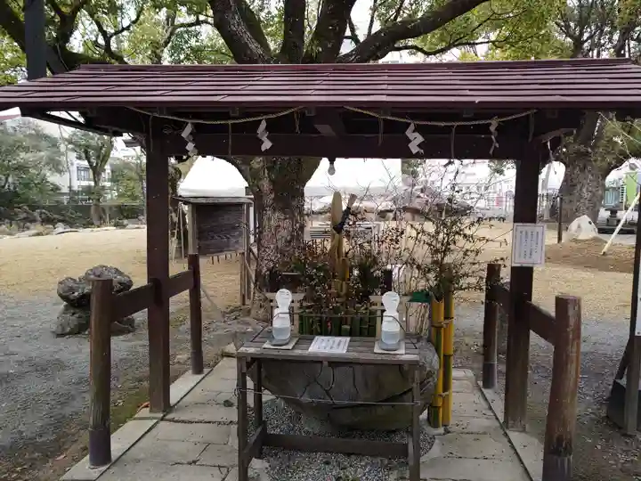 諫早神社(九州総守護 四面宮)の手水舎