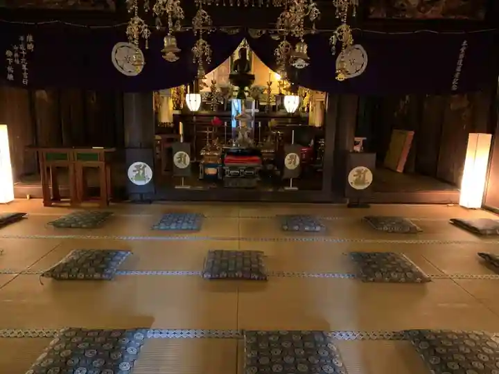 横浜 西方寺の本殿・本堂