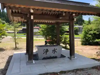 栗原神社の手水舎