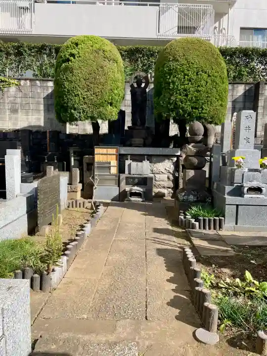 大信寺(東京都)