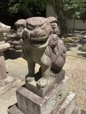 和爾良神社（猪子石原）の狛犬