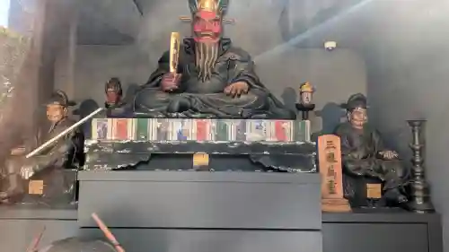 増上寺塔頭 三縁山 宝珠院の{uncategorized: "未分類", other: "その他", undefined: "問題あり", building: "その他建物", grave: "お墓", sacred_gate: "鳥居", guardian: "狛犬", statue: "像", buddha: "仏像", history: "歴史", nature: "自然", garden: "庭園", animal: "動物", pagoda: "塔", temizu: "手水舎", mountain_gate: "山門・神門", sanctuary: "本殿・本堂", subordinate: "末社・摂社", art: "芸術", scenery: "景色", jizo: "地蔵", ema: "絵馬", goshuin: "御朱印", omikuji: "おみくじ", items: "授与品その他", amulet: "お守り", goshuincho: "御朱印帳", eats: "食事", festival: "お祭り", votive_dance: "神楽", shichigosan: "七五三参", wedding: "結婚式", experience: "体験その他", initially: "初詣", around: "周辺", anti_infection: "感染症対策"}