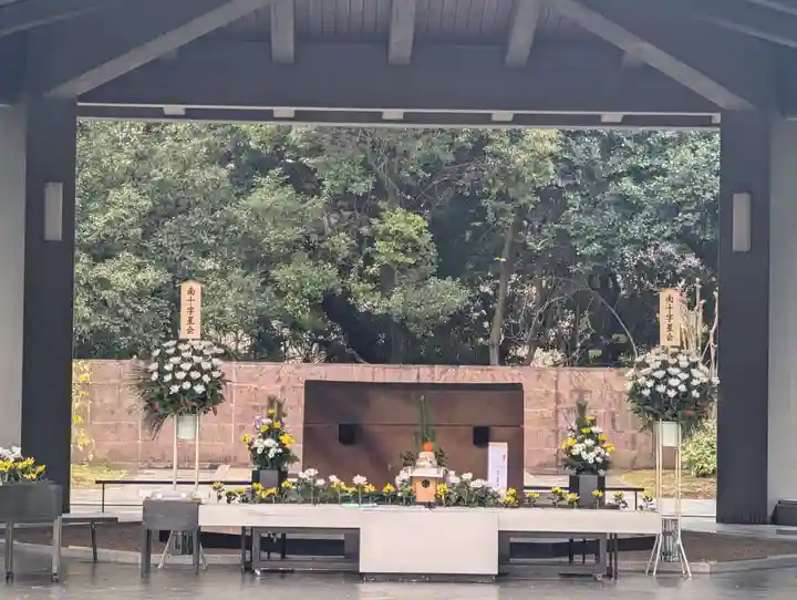 千鳥ヶ淵戦没者墓苑(東京都)