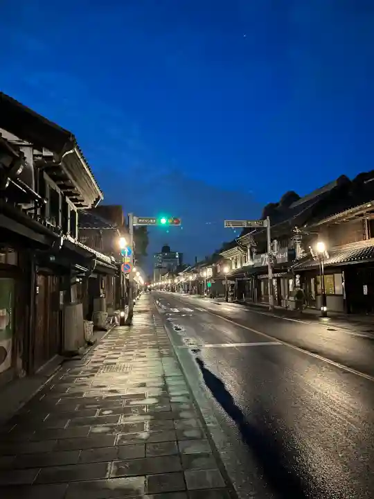 川越氷川神社の{uncategorized: "未分類", other: "その他", undefined: "問題あり", building: "その他建物", grave: "お墓", sacred_gate: "鳥居", guardian: "狛犬", statue: "像", buddha: "仏像", history: "歴史", nature: "自然", garden: "庭園", animal: "動物", pagoda: "塔", temizu: "手水舎", mountain_gate: "山門・神門", sanctuary: "本殿・本堂", subordinate: "末社・摂社", art: "芸術", scenery: "景色", jizo: "地蔵", ema: "絵馬", goshuin: "御朱印", omikuji: "おみくじ", items: "授与品その他", amulet: "お守り", goshuincho: "御朱印帳", eats: "食事", festival: "お祭り", votive_dance: "神楽", shichigosan: "七五三参", wedding: "結婚式", experience: "体験その他", initially: "初詣", around: "周辺", anti_infection: "感染症対策"}