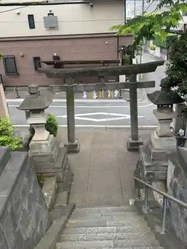 代田八幡神社の{uncategorized: "未分類", other: "その他", undefined: "問題あり", building: "その他建物", grave: "お墓", sacred_gate: "鳥居", guardian: "狛犬", statue: "像", buddha: "仏像", history: "歴史", nature: "自然", garden: "庭園", animal: "動物", pagoda: "塔", temizu: "手水舎", mountain_gate: "山門・神門", sanctuary: "本殿・本堂", subordinate: "末社・摂社", art: "芸術", scenery: "景色", jizo: "地蔵", ema: "絵馬", goshuin: "御朱印", omikuji: "おみくじ", items: "授与品その他", amulet: "お守り", goshuincho: "御朱印帳", eats: "食事", festival: "お祭り", votive_dance: "神楽", shichigosan: "七五三参", wedding: "結婚式", experience: "体験その他", initially: "初詣", around: "周辺", anti_infection: "感染症対策"}