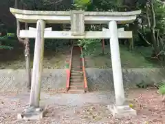 高倉八幡神社の鳥居