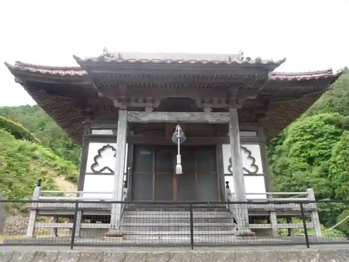 本増寺の本殿・本堂