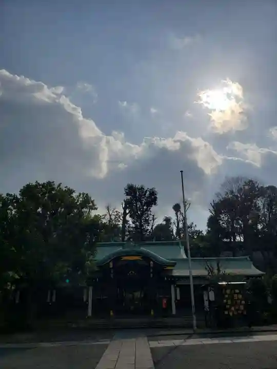 白金氷川神社の本殿・本堂