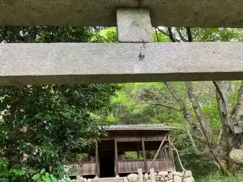 河野神社(善応寺古墳)の本殿