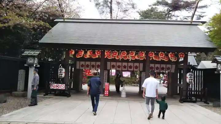 櫻木神社の山門・神門