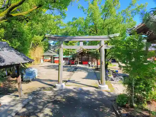 冨吉建速神社・八劔社（須成神社）の鳥居