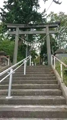 鳥屋神社の鳥居
