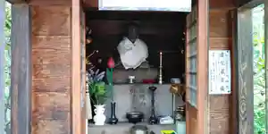 眞弘寺大師堂の本殿・本堂