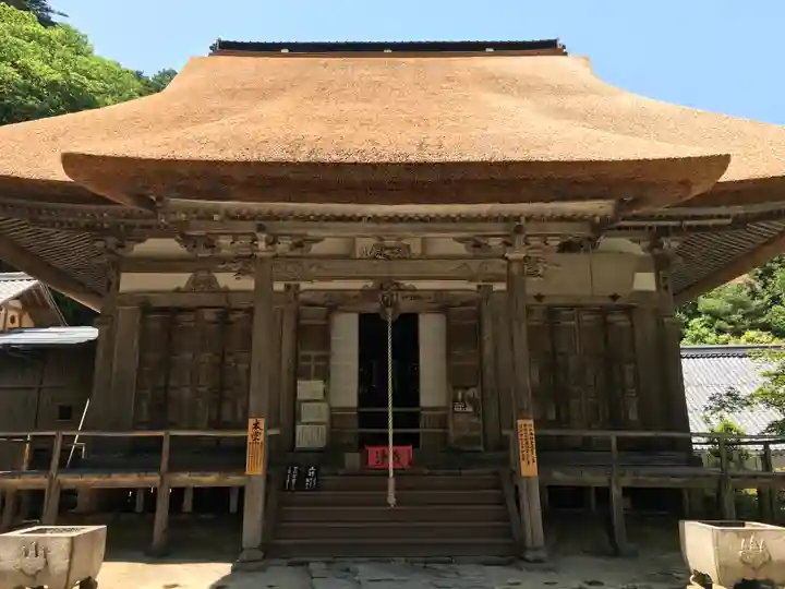 瓦屋寺の本殿・本堂