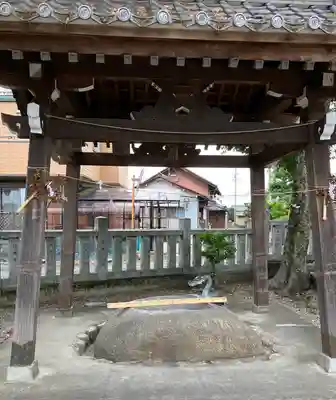 御井神社の手水舎