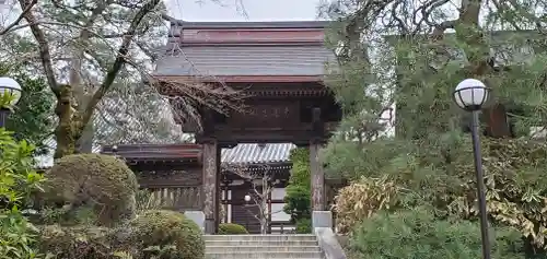 高幡不動尊　金剛寺の山門・神門
