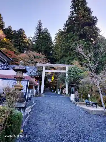 御岩神社のその他建物