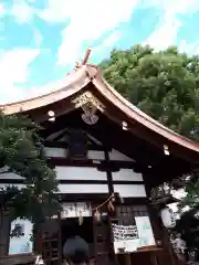 三輪神社の本殿