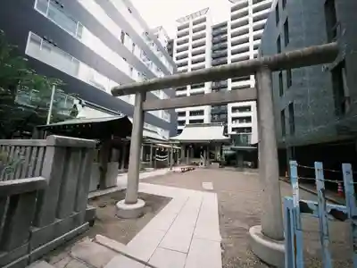 宮益御嶽神社の鳥居