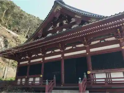 那古寺の本殿・本堂