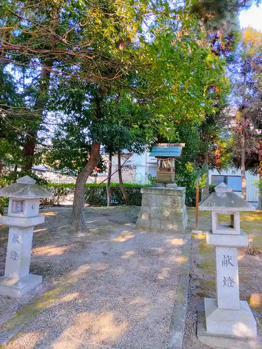 由乃伎神社の末社・摂社