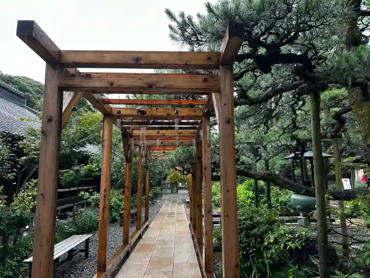 目の霊山 油山寺(静岡県)
