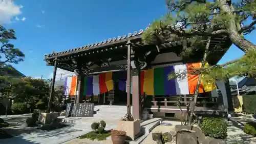 永照寺の本殿