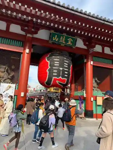 浅草寺の山門・神門