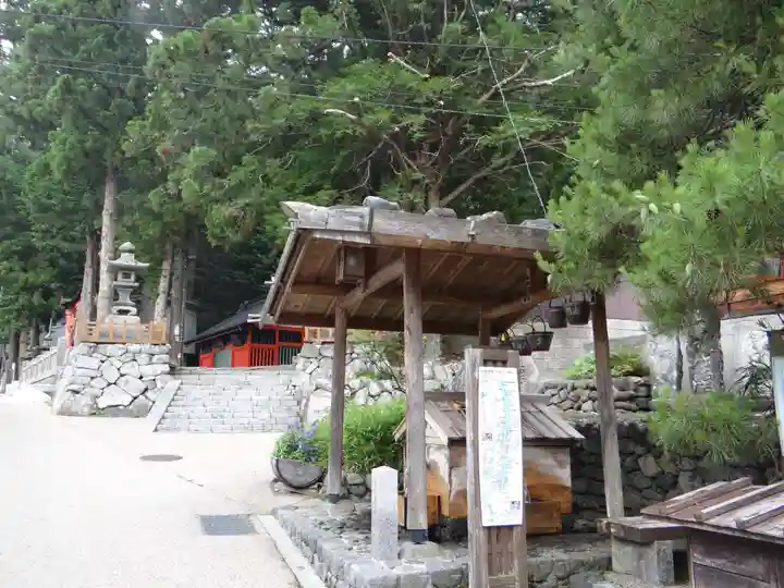 鎮神社(長野県)