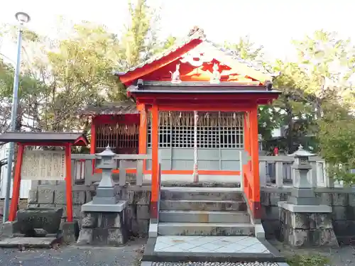 御陣屋稲荷神社の本殿・本堂