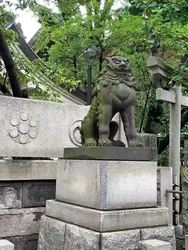 榊神社の狛犬