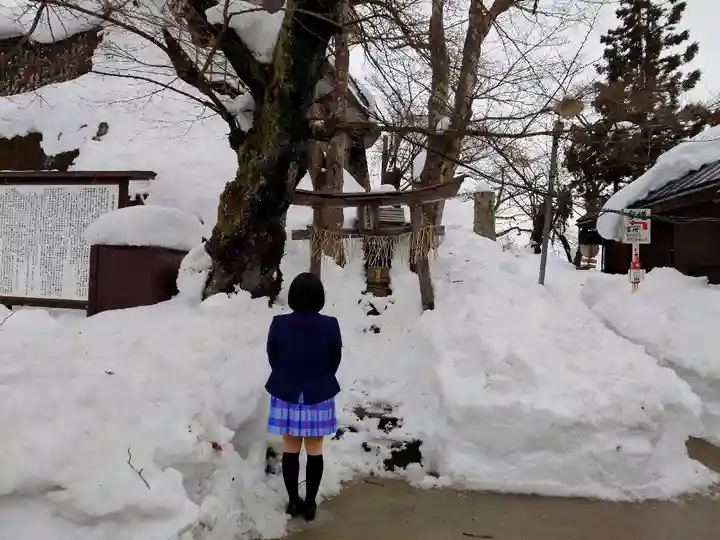 円通三匝堂(さざえ堂)の鳥居