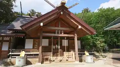 塚崎神明社の本殿・本堂