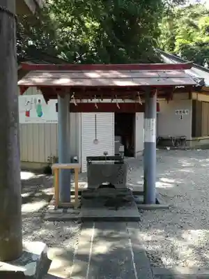 塚崎神明社の手水舎