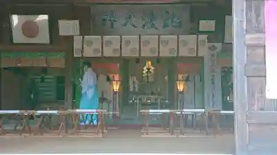 飽波神社の本殿・本堂