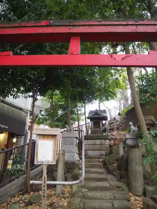 八景天祖神社の末社・摂社
