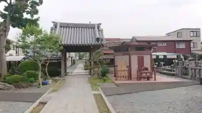 大運寺の山門・神門