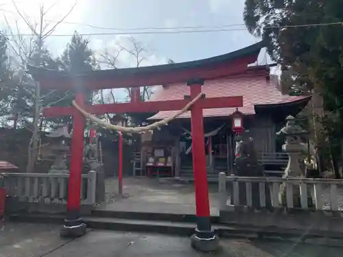 巽山稲荷神社の鳥居