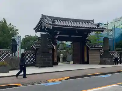 高野山東京別院の山門・神門