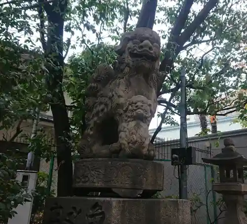 開口神社の狛犬