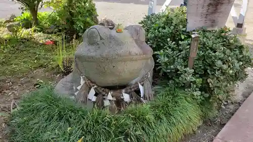 諏訪神社の狛犬