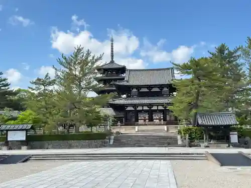 法隆寺の{uncategorized: "未分類", other: "その他", undefined: "問題あり", building: "その他建物", grave: "お墓", sacred_gate: "鳥居", guardian: "狛犬", statue: "像", buddha: "仏像", history: "歴史", nature: "自然", garden: "庭園", animal: "動物", pagoda: "塔", temizu: "手水舎", mountain_gate: "山門・神門", sanctuary: "本殿・本堂", subordinate: "末社・摂社", art: "芸術", scenery: "景色", jizo: "地蔵", ema: "絵馬", goshuin: "御朱印", omikuji: "おみくじ", items: "授与品その他", amulet: "お守り", goshuincho: "御朱印帳", eats: "食事", festival: "お祭り", votive_dance: "神楽", shichigosan: "七五三参", wedding: "結婚式", experience: "体験その他", initially: "初詣", around: "周辺", anti_infection: "感染症対策"}