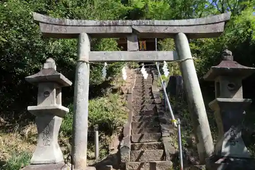 大六天麻王神社の鳥居